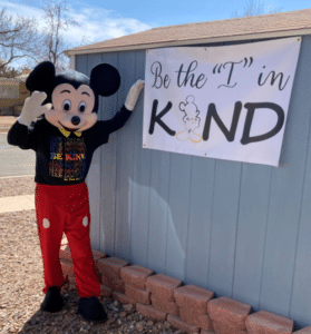 mickey be kind mickey be kind